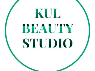 Майстер манікюру та педикюру в KUL_BEAUTY_STUDIO